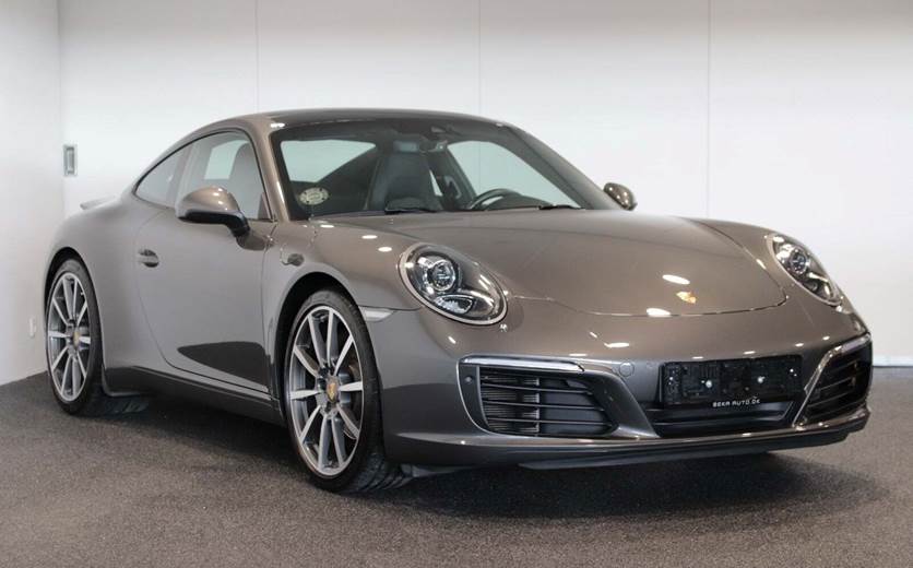 Porsche 911 Carrera