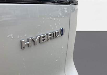 Toyota Corolla Cross 2,0 Hybrid Elegant Luxury E-CVT 197HK 5d Aut.