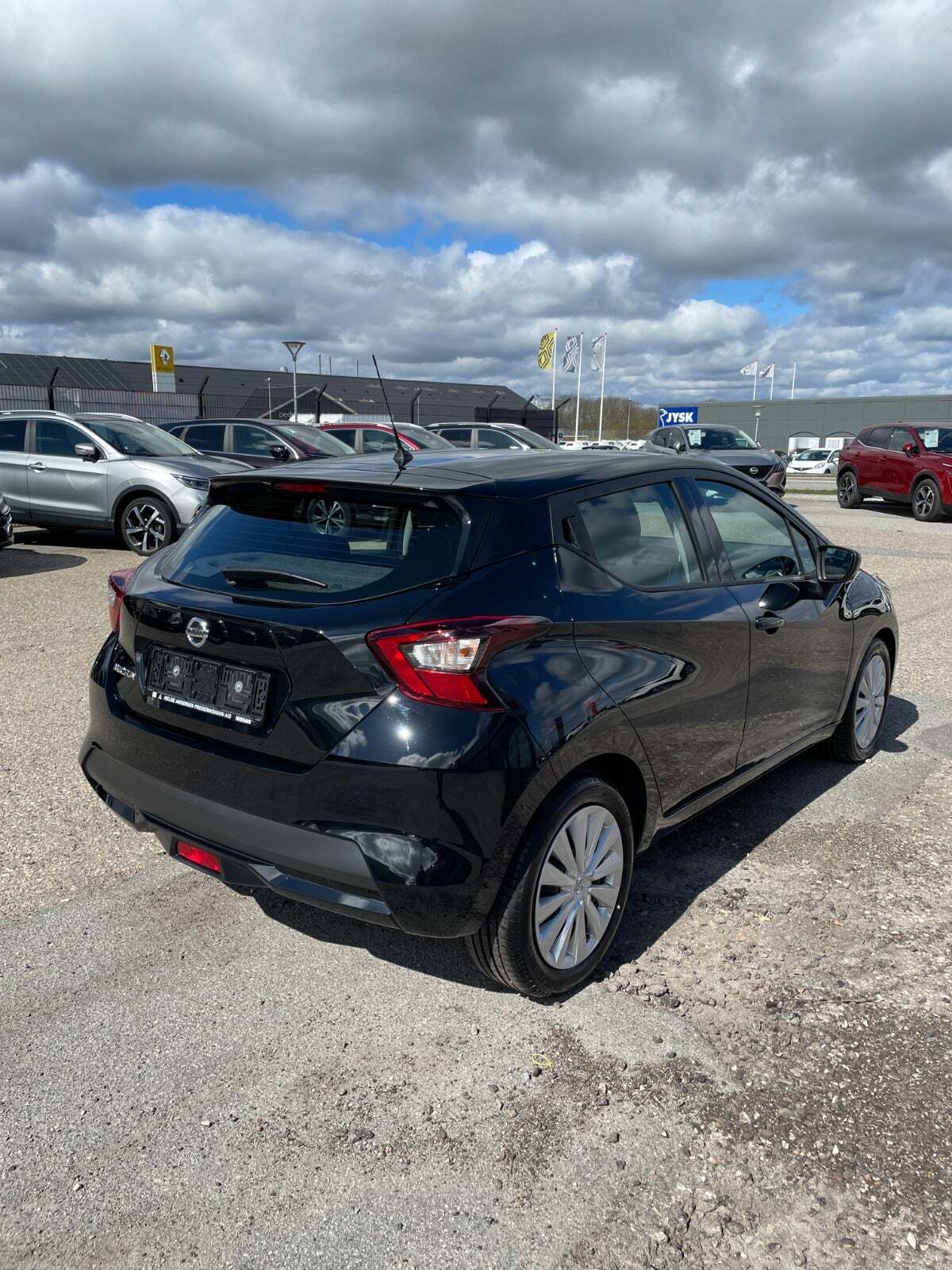Sort Nissan Micra fra 2022