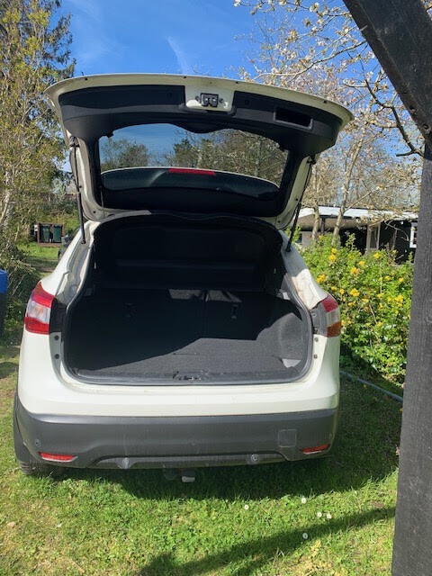 Hvid Nissan Qashqai fra 2015