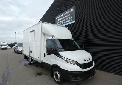 Iveco Daily 2,3 35S16 4100mm D m/Alukasse med lift Hi-Matic 156HK Ladv./Chas. 8g Aut.
