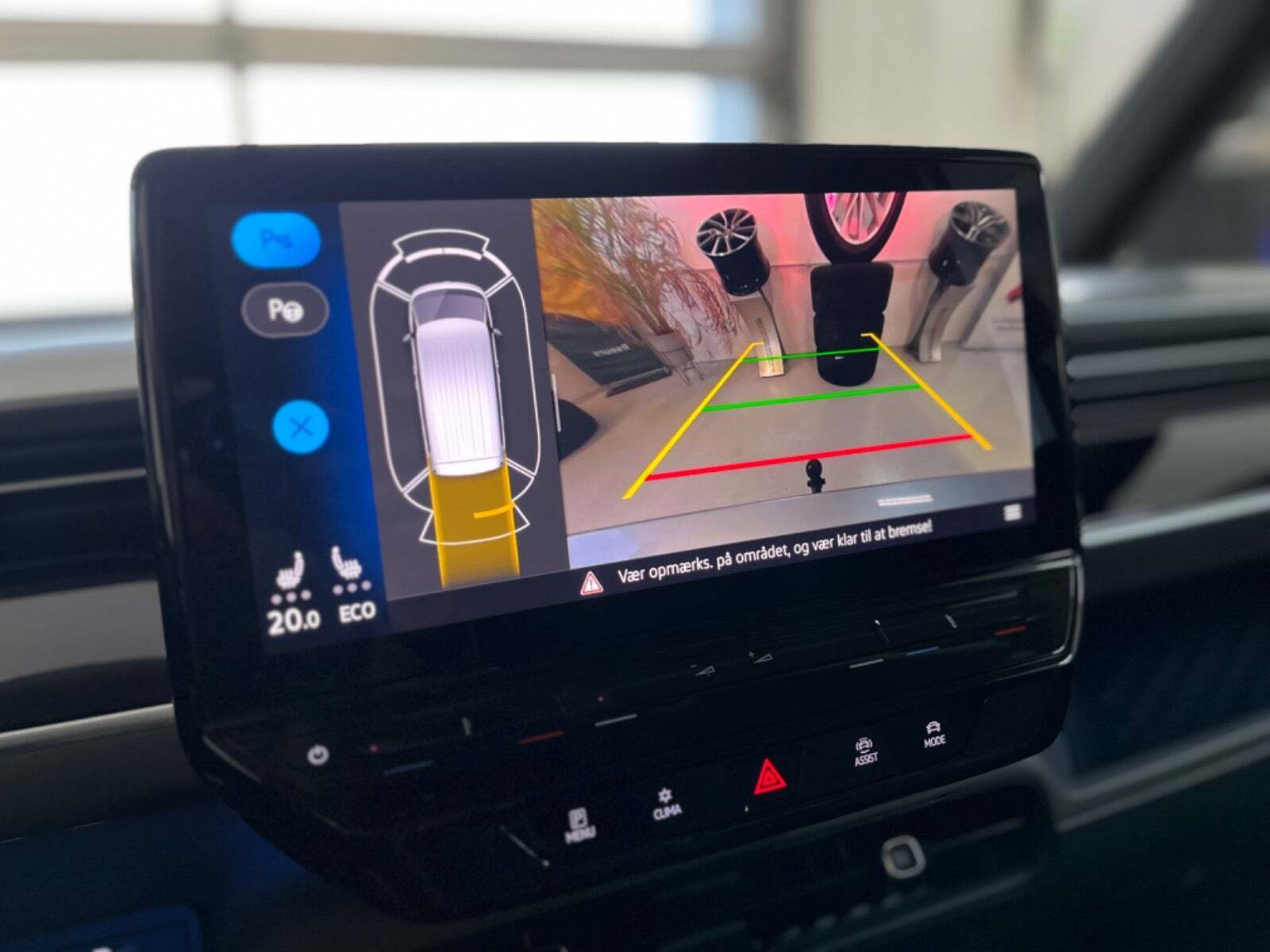 Sølv VW ID.Buzz fra 2023