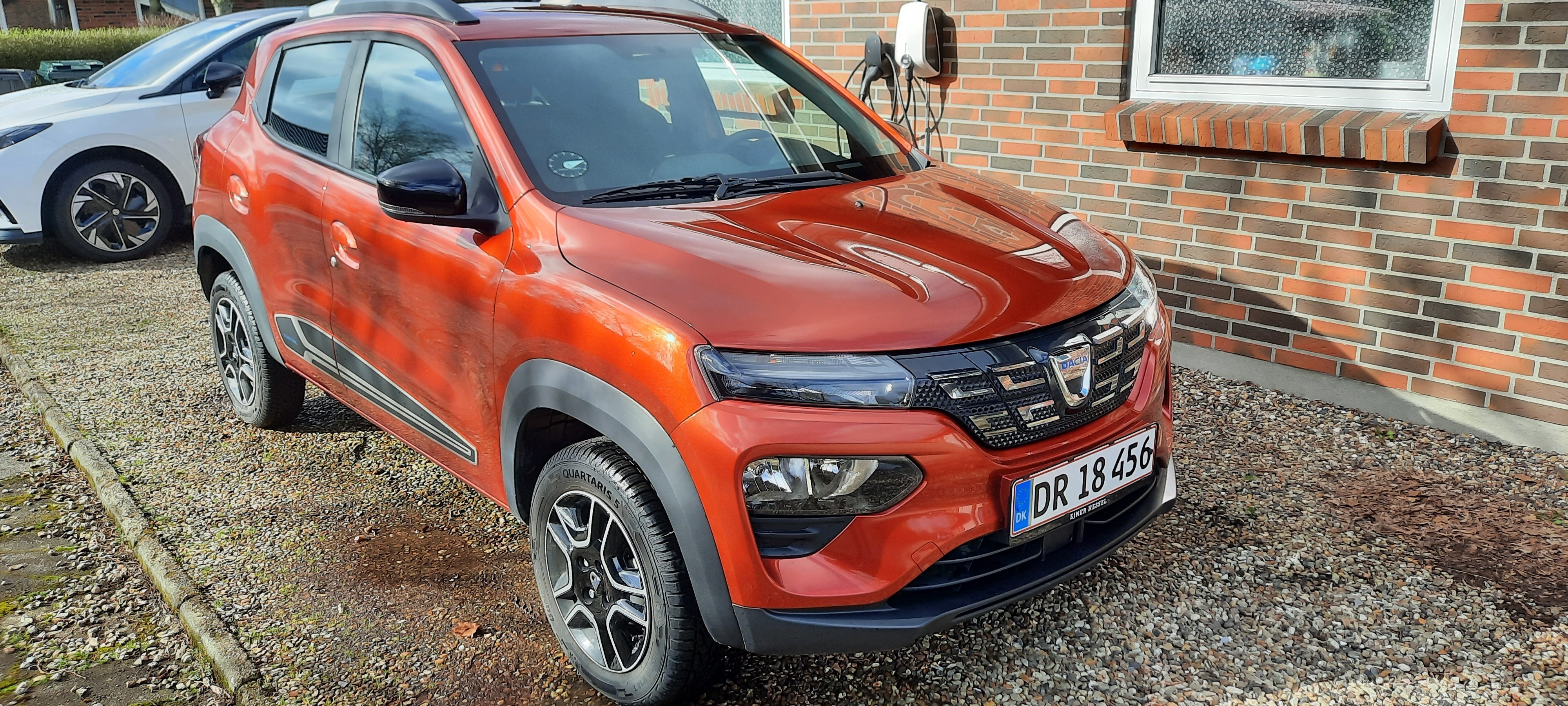 Dacia Spring 27,6 kWh Elektrisk Automatgear