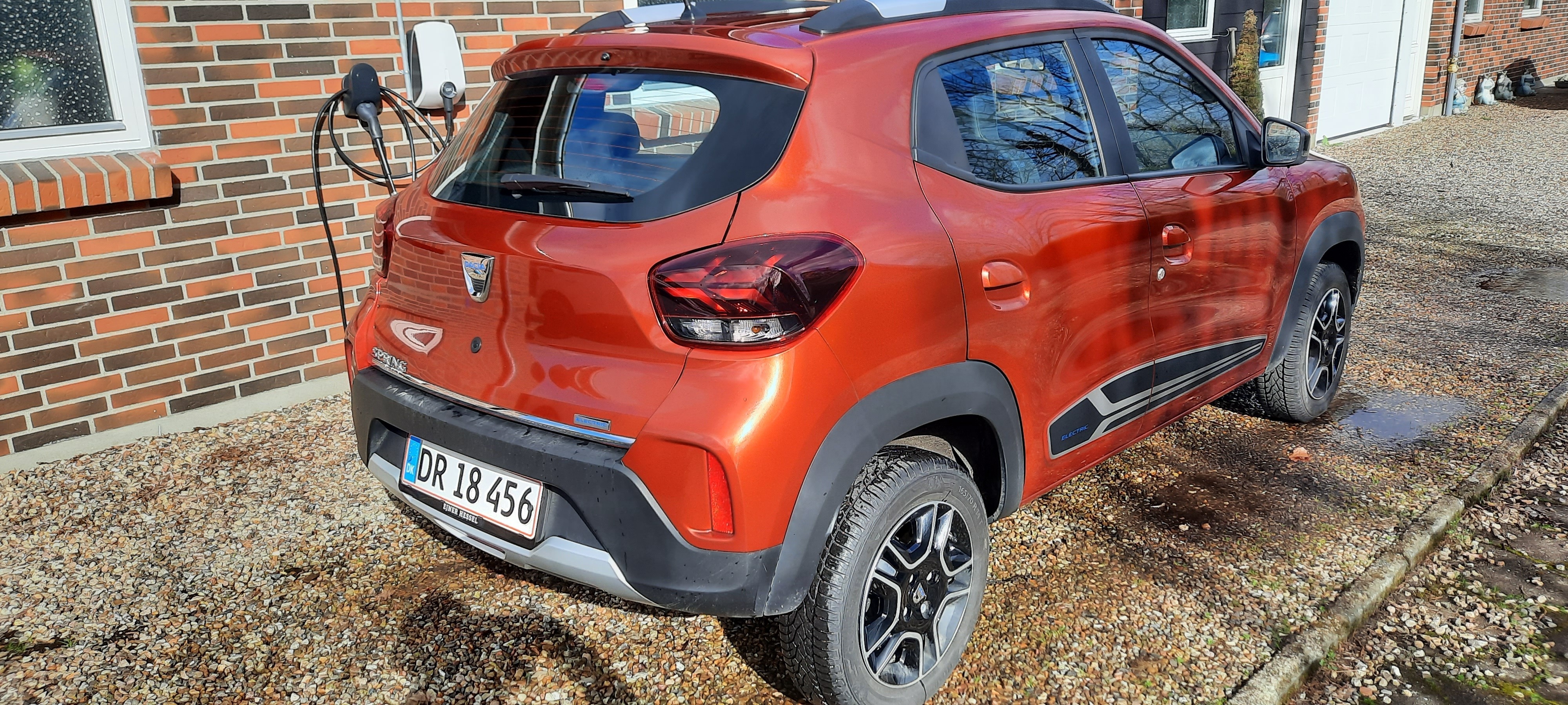 Dacia Spring 27,6 kWh Elektrisk Automatgear