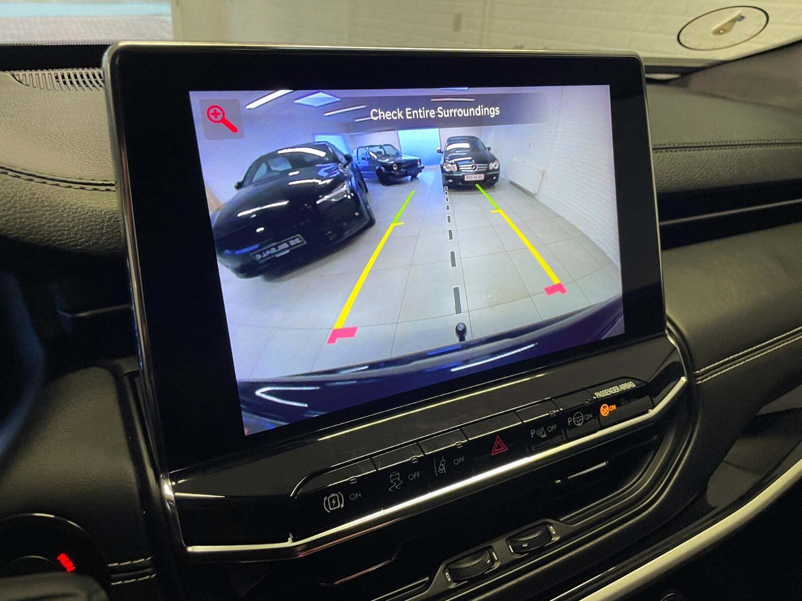 Sort Jeep Compass fra 2021