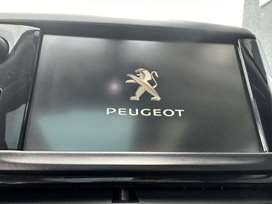 Peugeot 2008 1,2 VTi 82 Active Sky