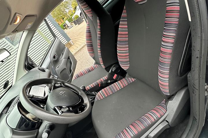 Grå Citroën C1 fra 2021