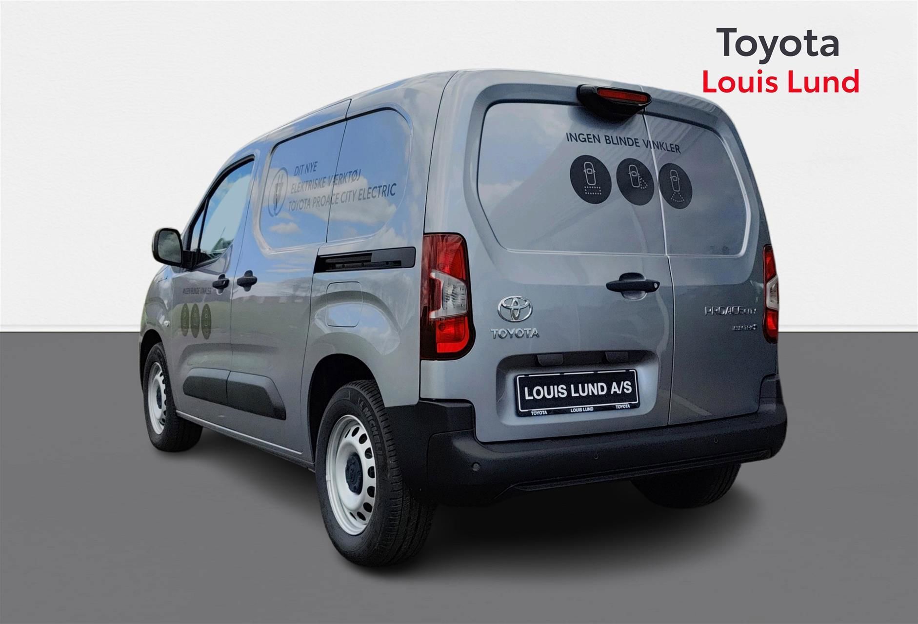 Grå Toyota Proace City Electric fra 2024