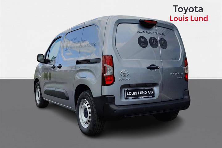 Grå Toyota Proace City Electric fra 2024