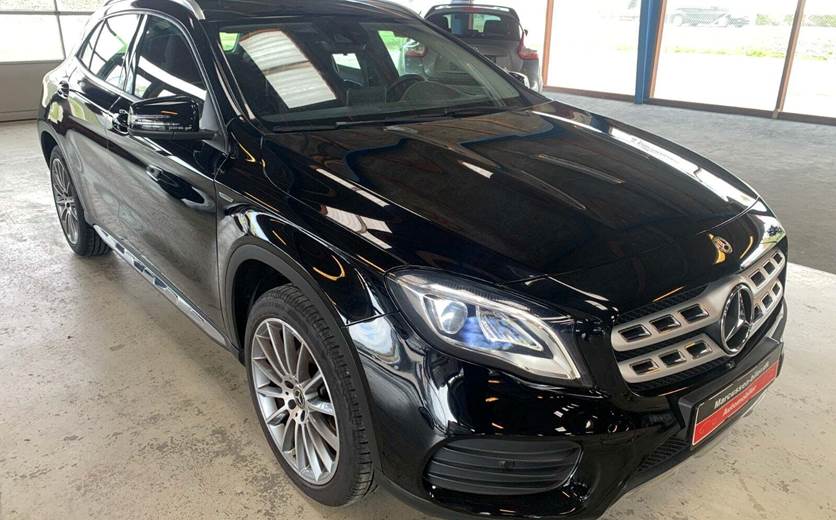 Mercedes GLA200