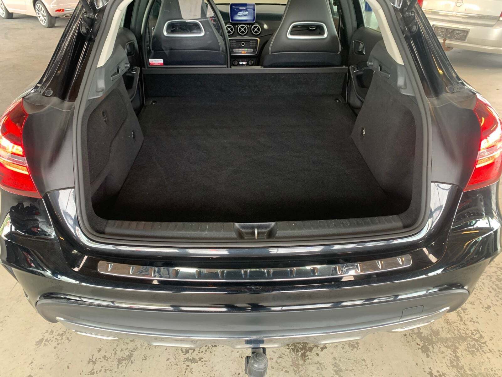 Mercedes GLA200