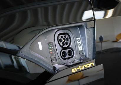 Audi e-tron 55 S-line Sportback quattro