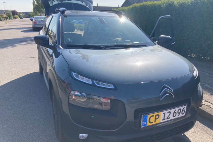 Grå Citroën C4 Cactus fra 2015