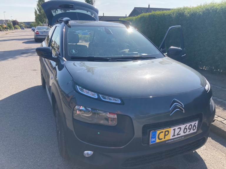 Citroën C4 Cactus 1,6 Varekasse med ruder 5 man