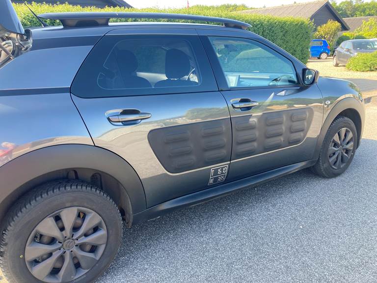 Citroën C4 Cactus 1,6 Varekasse med ruder 5 man