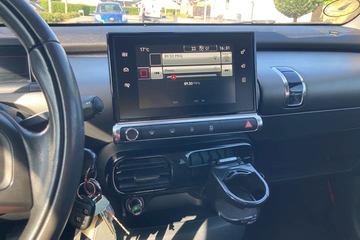 Grå Citroën C4 Cactus fra 2015