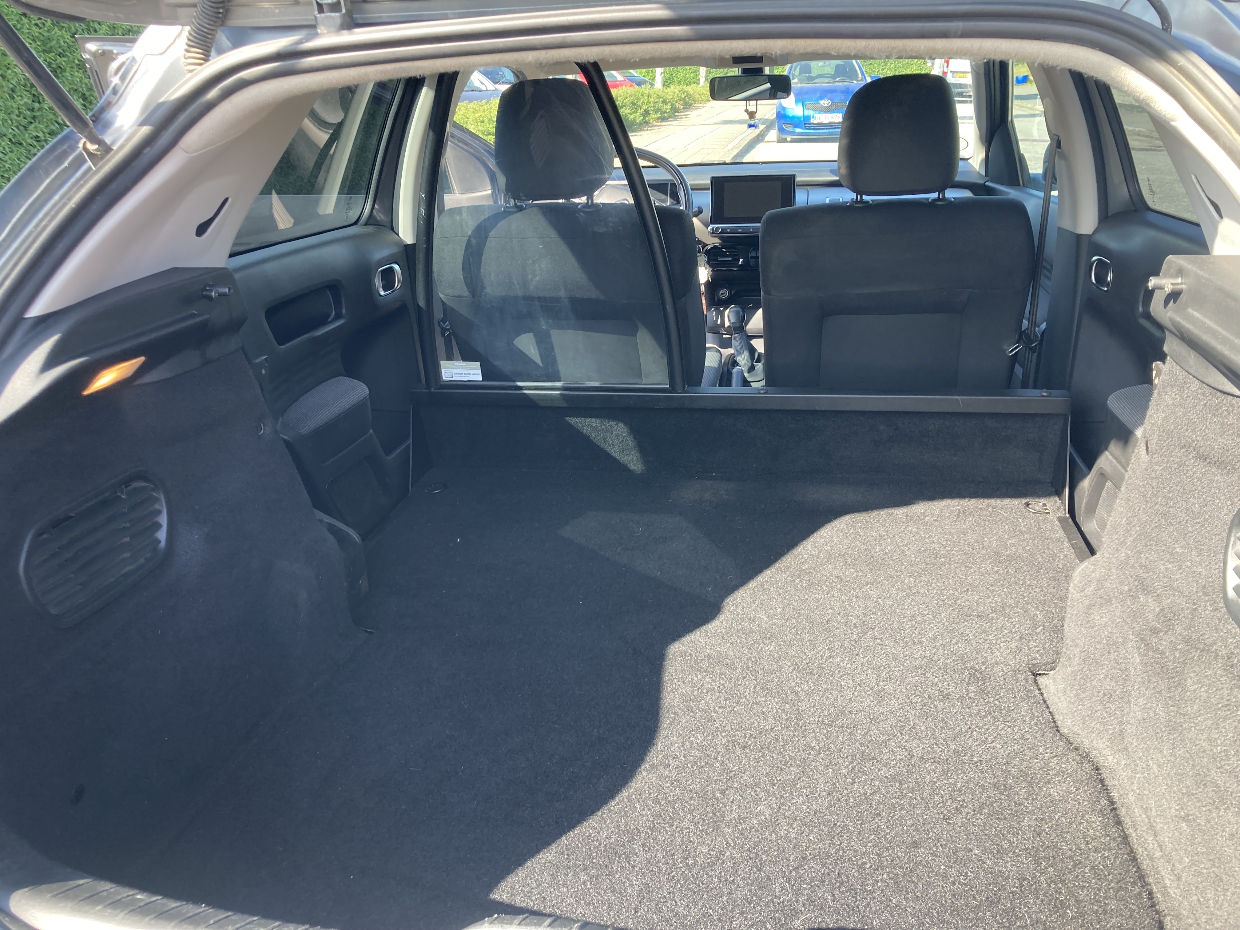 Grå Citroën C4 Cactus fra 2015