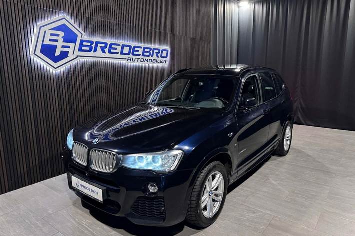 Blå BMW X3 fra 2016