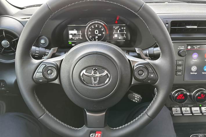 Sort Toyota GR86 fra 2024