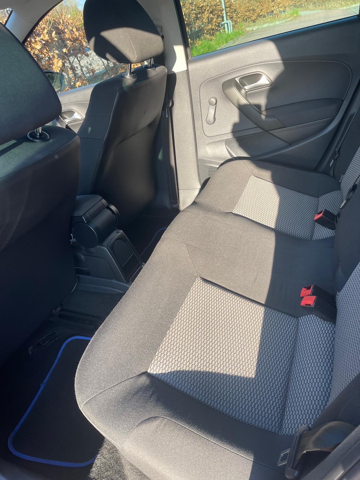 Sort VW Polo fra 2014