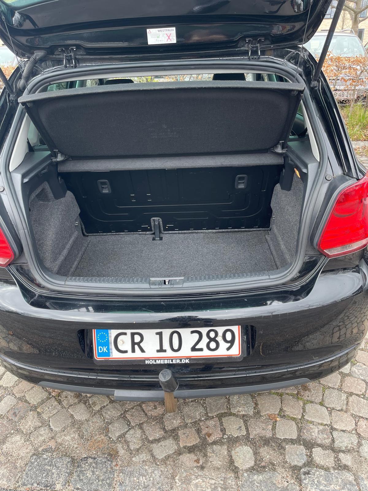 Sort VW Polo fra 2014