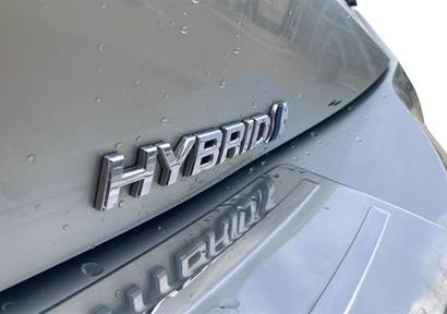 Toyota Corolla 2,0 Hybrid H3 E-CVT 180HK 5d 6g Aut.