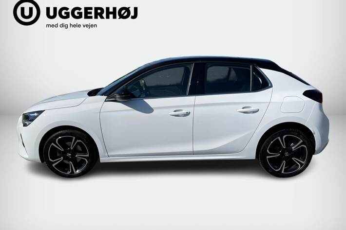 Hvid Opel Corsa fra 2022