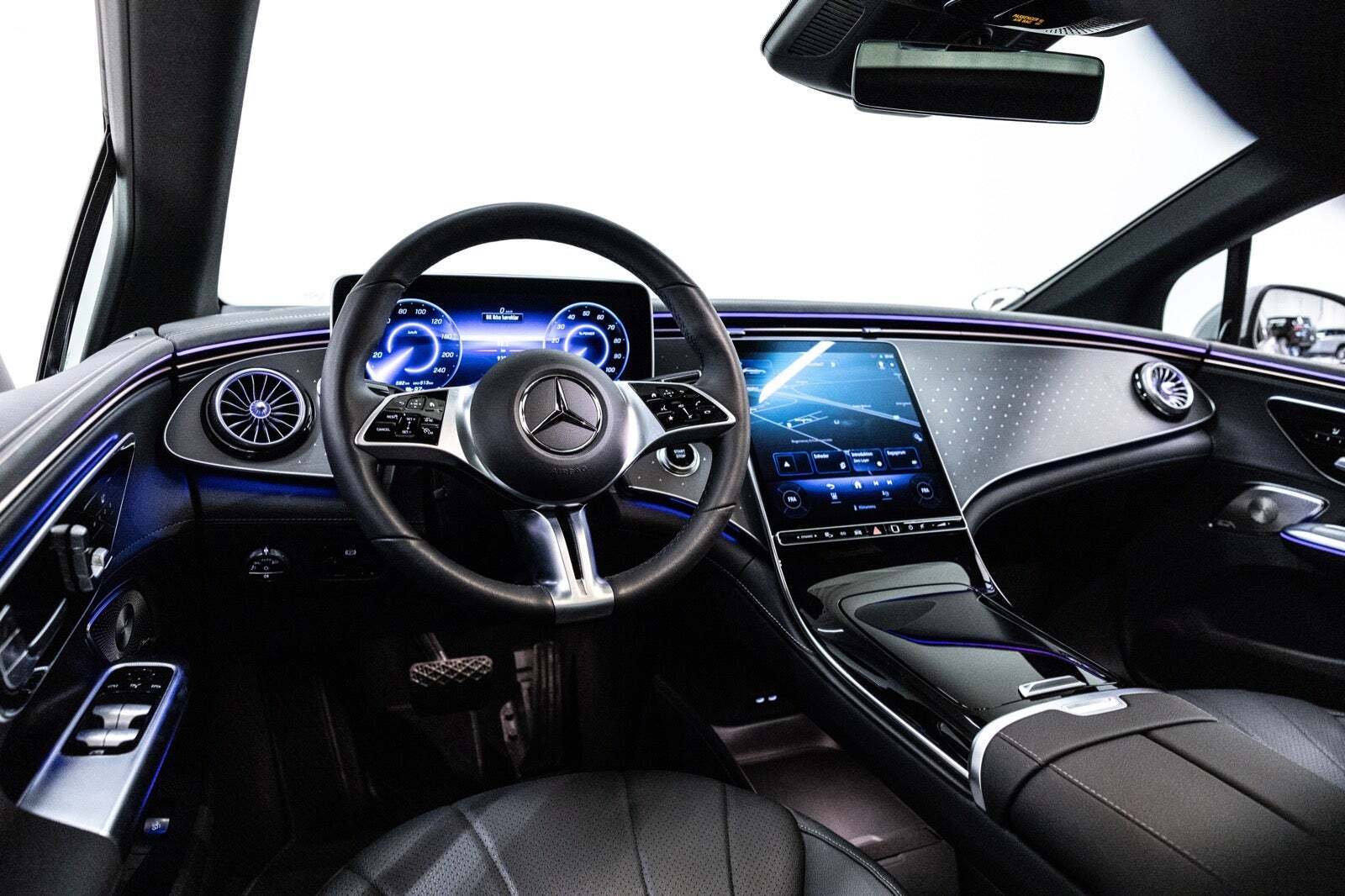 Mercedes EQE350