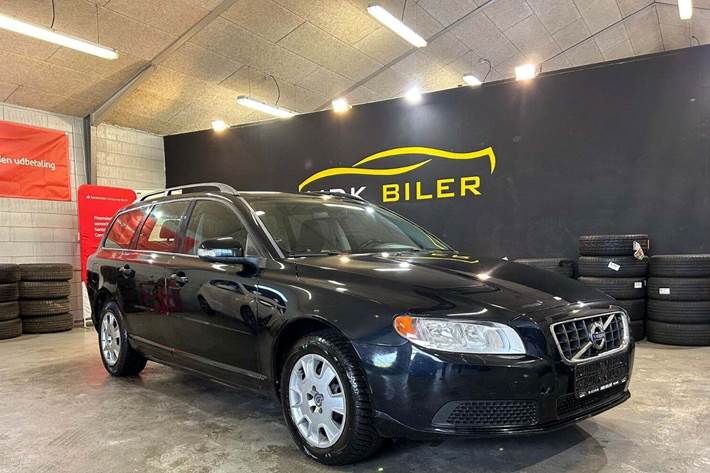 undefined Volvo V70 fra 2010 set udefra