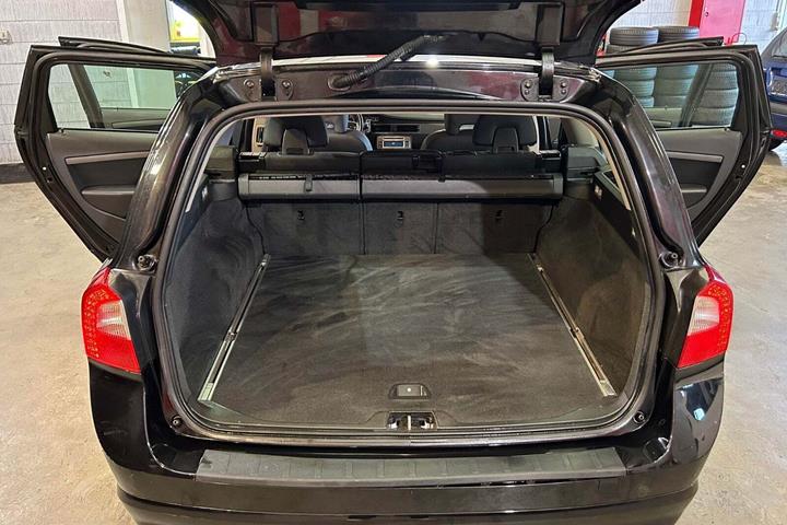 undefined Volvo V70 fra 2010