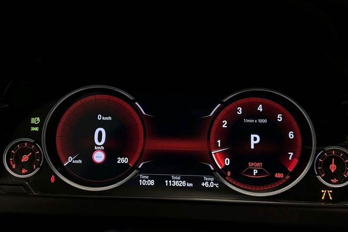 Sort BMW 650i fra 2014