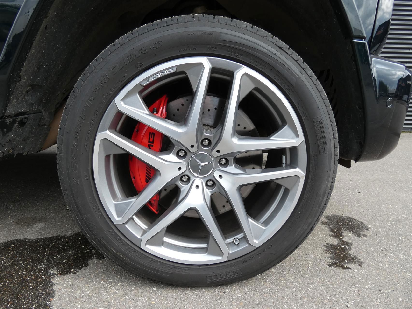 undefined Mercedes G63 AMG fra 2024