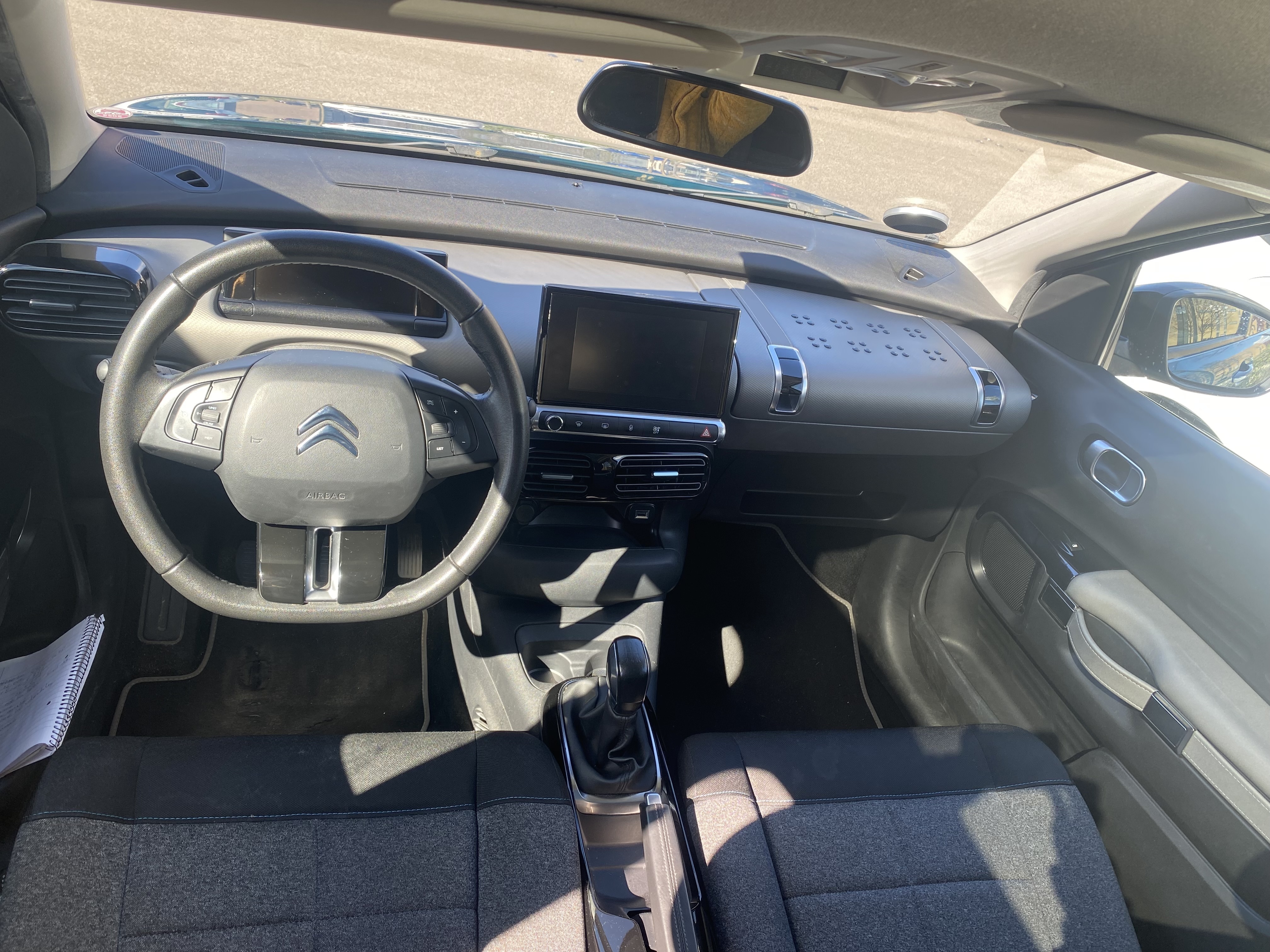 Blå Citroën C4 Cactus fra 2018