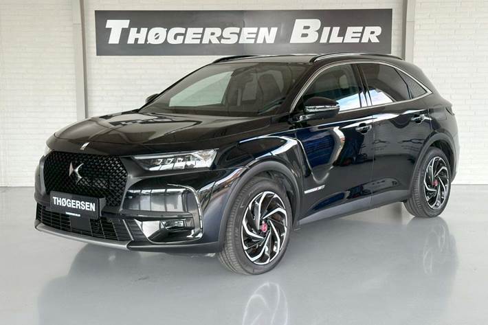 Sort DS DS 7 CrossBack fra 2021 set udefra
