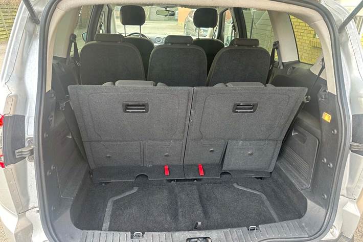 undefined Ford S-MAX fra 2012