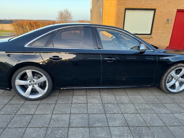 Audi S8 4,0 4.0, 520hk, keramisk bremser, B&O