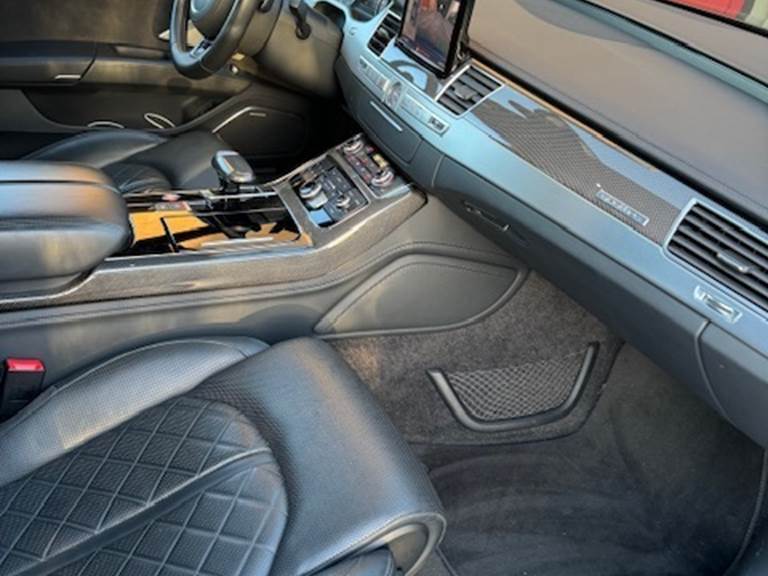 Audi S8 4,0 4.0, 520hk, keramisk bremser, B&O