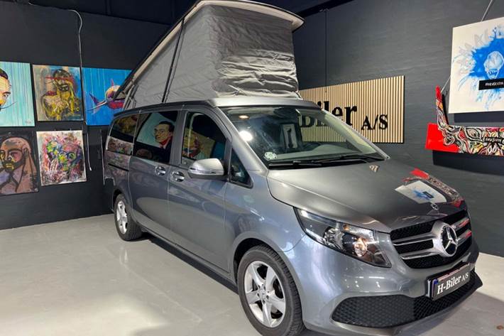 Grå Mercedes V250 d fra 2019