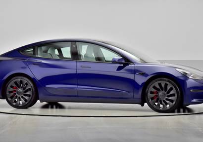 Tesla Model 3 Long Range Performance AWD