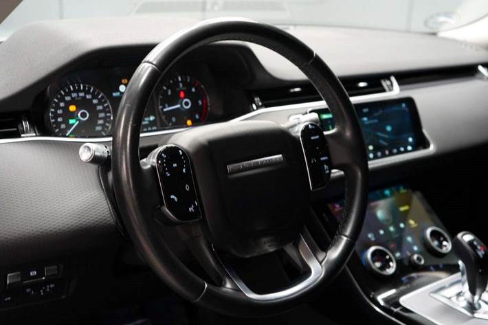 Hvid Land Rover Range Rover evoque fra 2020