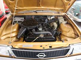 Opel Ascona 2,0 aut.