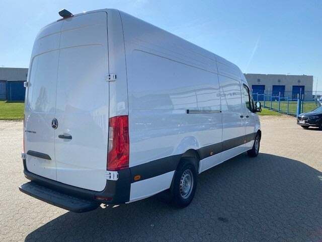 Mercedes eSprinter 420 113 A3 Kassevogn PRO