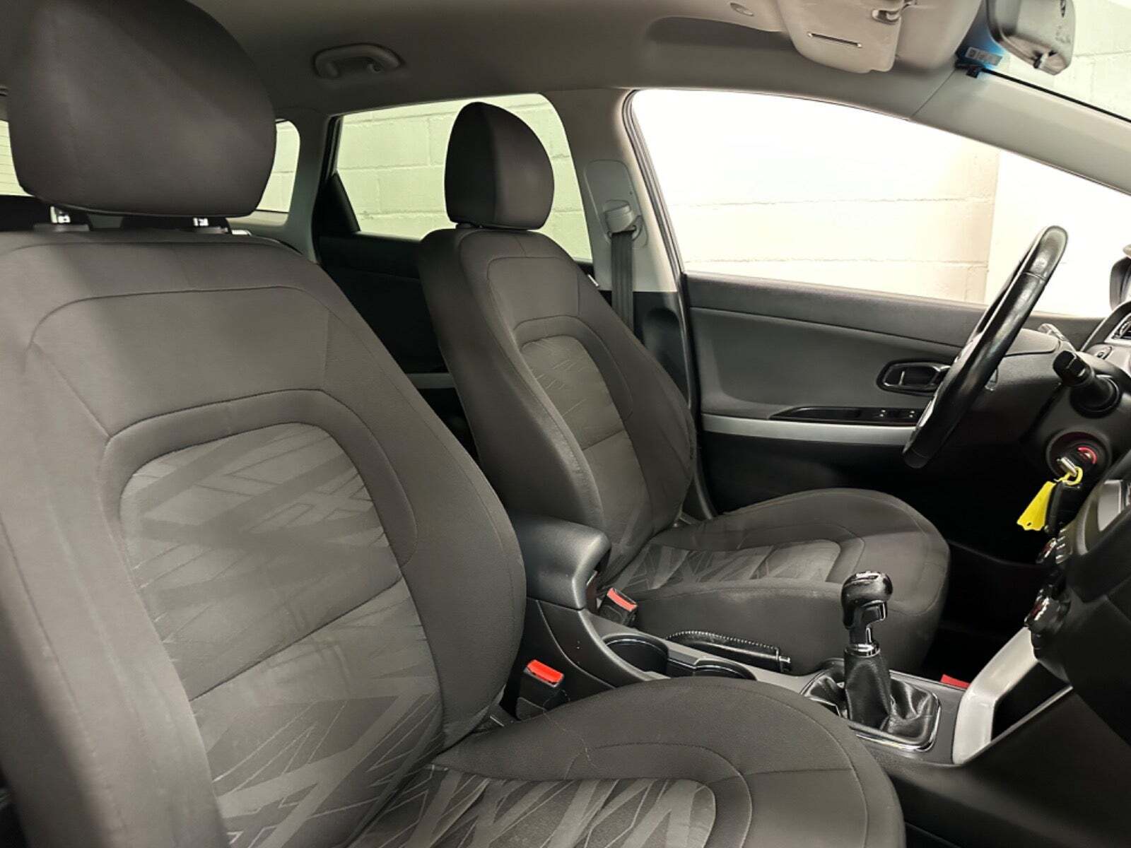 Kia cee'd_sw 1.6 CRDi Manual, 6-trins, 128ps, 2014