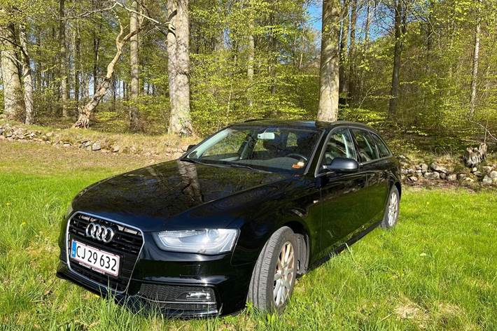 Sort Audi A4 fra 2015