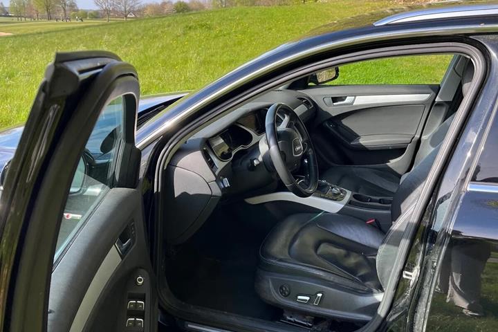 Sort Audi A4 fra 2015
