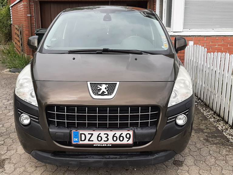 Peugeot 3008 1,6 HDI 109HK 5D SUV