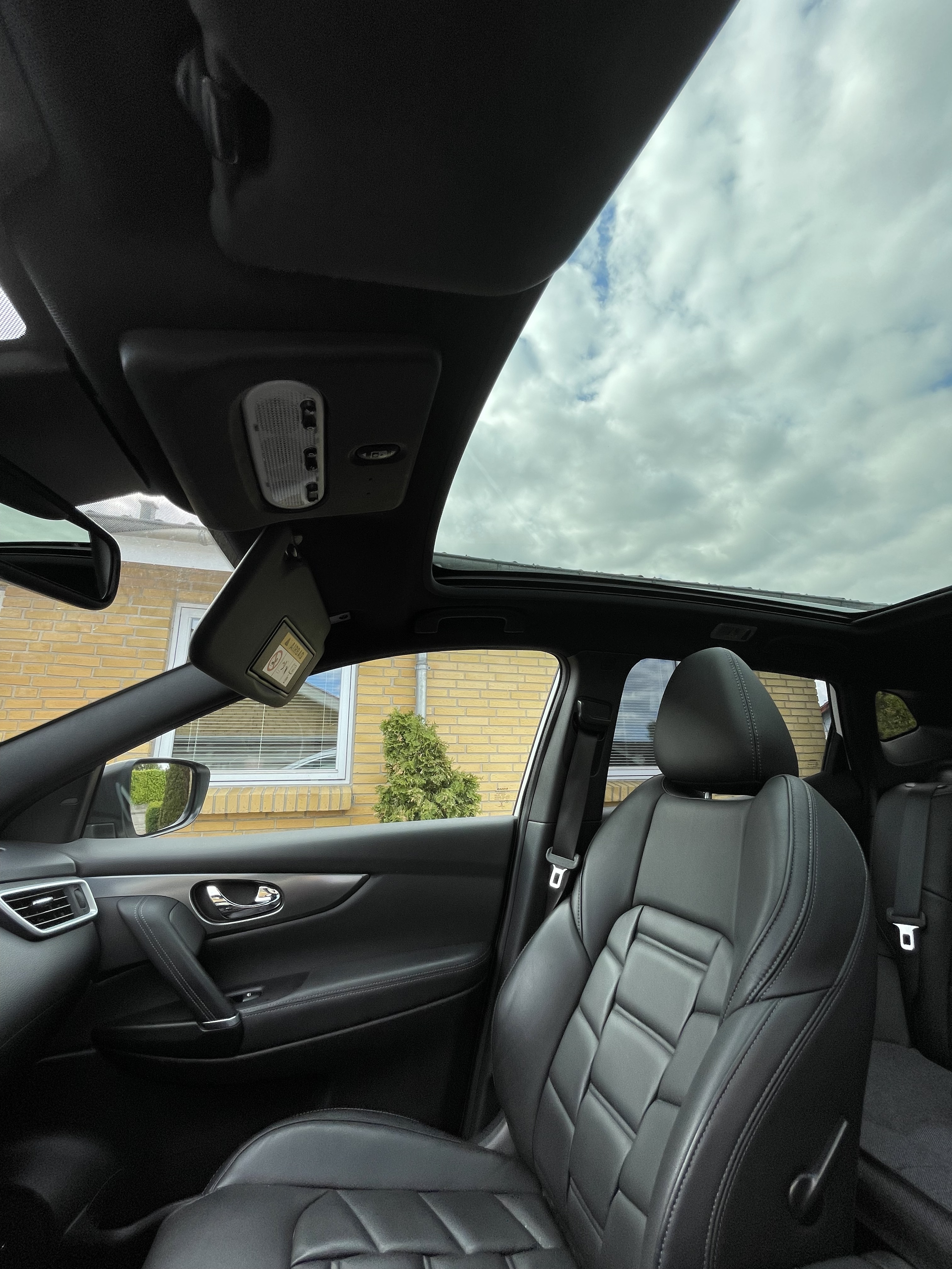 Hvid Nissan Qashqai fra 2019