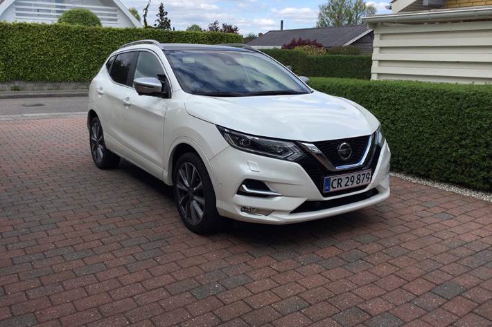 Hvid Nissan Qashqai fra 2019