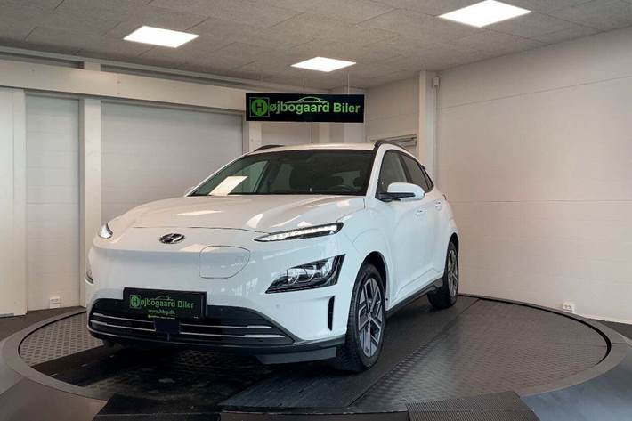 Hvid Hyundai Kona fra 2021