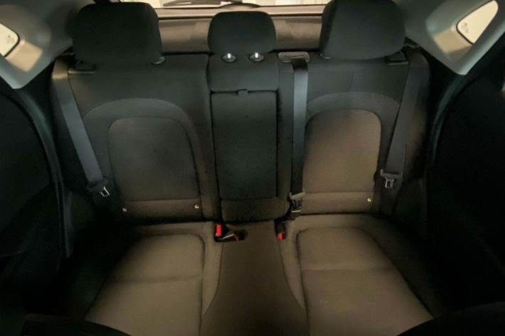 Hvid Hyundai Kona fra 2021